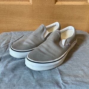 Vans Women’s 8 Gray Slip-Ons